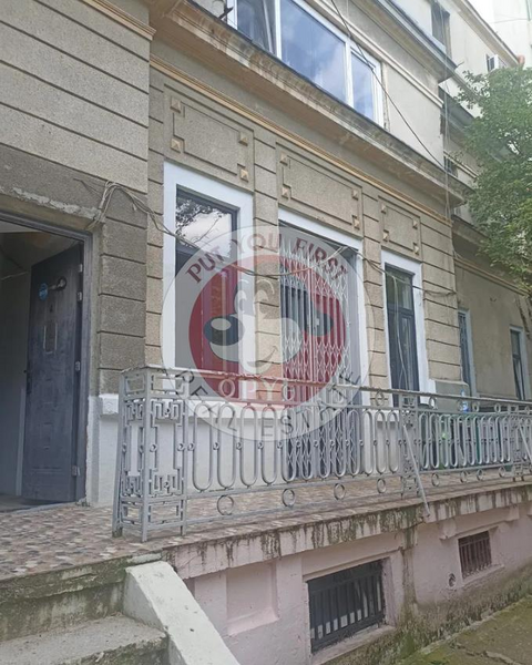 Parc Cismigiu | 4 camere | Semidecomandat | 121mp | B12100